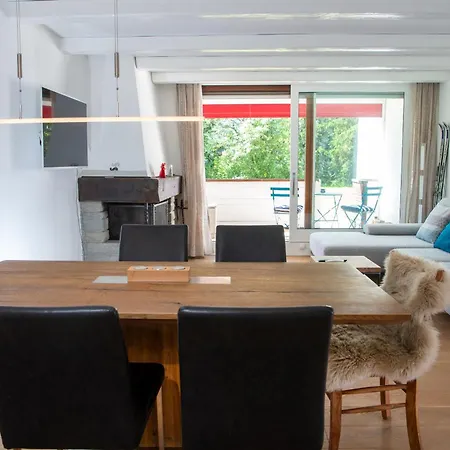 With Fireplace, Pool, And Sauna Daire Lenzerheide