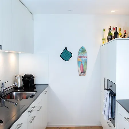 La Riva 401 For 2 People And A Dog لينتسرهايدي